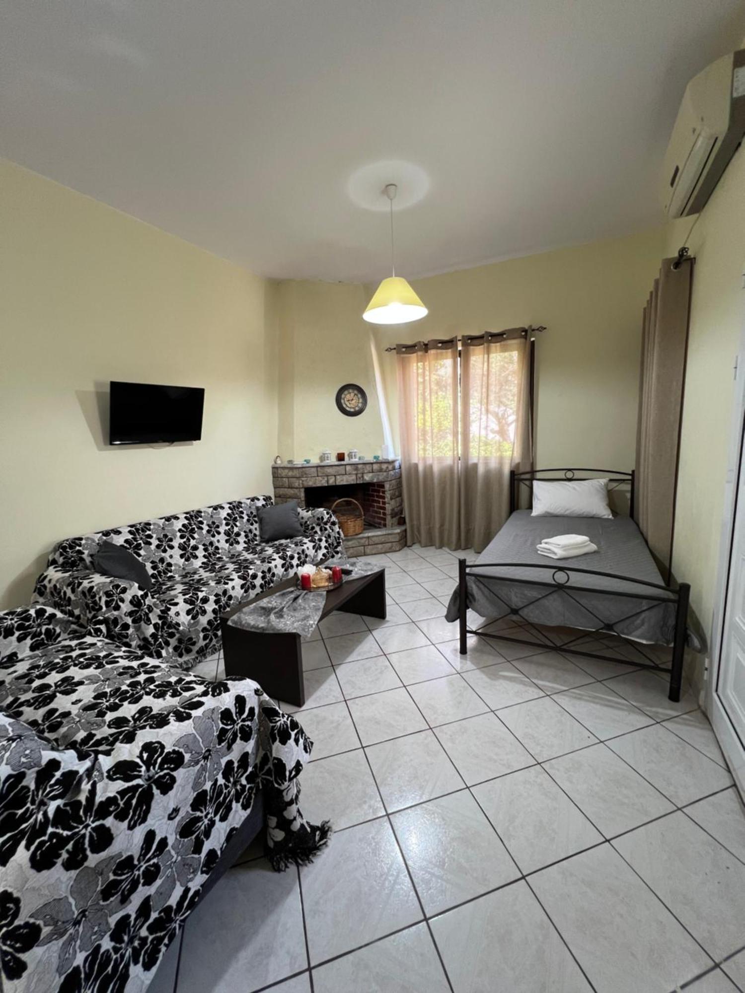 Village Apartment Marathias  Extérieur photo